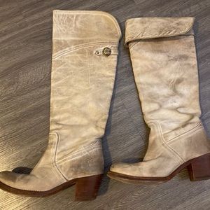 ‘Jane’ Frye boots